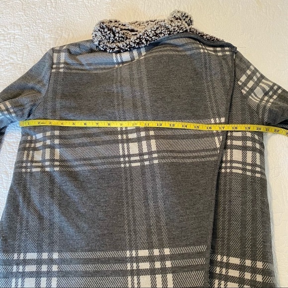 Thread & Supply Sherpa Lined Windowpane Cardigan - M - Picture 8 of 10
